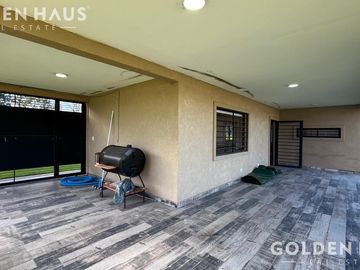 Casa en Longchamps en Venta