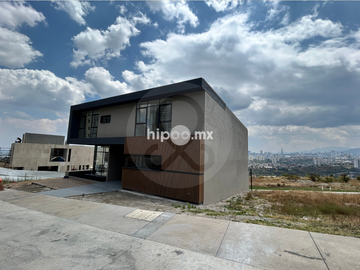 INCANTO Casa en condominio en venta en Bosque Real