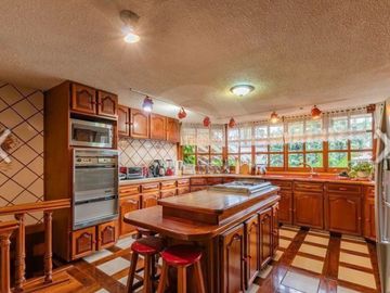 Casa en venta en Zacayucan Peña Pobre