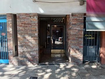 HERMOSO DEPTO 3 AMB. AL FTE C/BALCON EN LO MEJOR DE V.URQUIZA