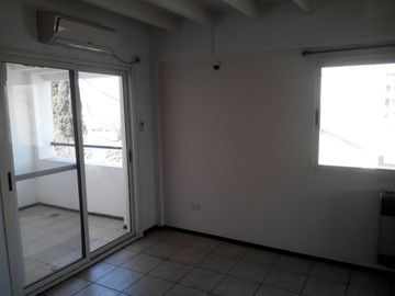 DEPTO 2 AMB TIPO LOFT CON COCHERA , TODO INCLUIDO SIN EXPENSAS COMPLEJO CON PISICINA Y PARRILLA