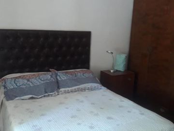 VENTA CASA 4 DORMITORIOS DONADO AL 800
