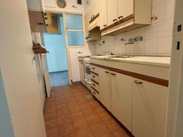 CABALLITO/Departamento en PB de 3 Amb con Dos Patios/Oportunidad