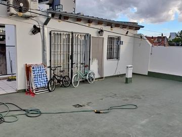 VENTA PH EN VILLA DEVOTO + BALCON + TERRAZA