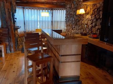 GRAN CASA + CABAÑA ADICIONAL- BUSTILLO Y NILPI