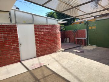 Se vende  casa esquina en Quilpue