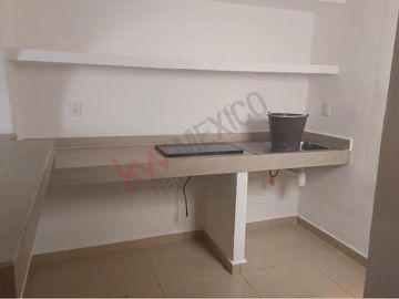 Propiedad en venta de 6 loft y 4 mini Departamentos   en  Lomas  de  Casa Blanca