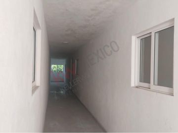 Propiedad en venta de 6 loft y 4 mini Departamentos   en  Lomas  de  Casa Blanca