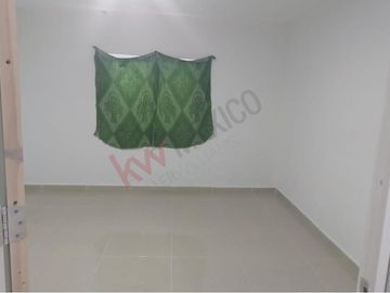 Propiedad en venta de 6 loft y 4 mini Departamentos   en  Lomas  de  Casa Blanca