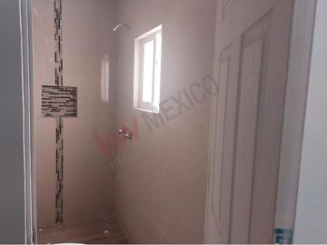 Propiedad en venta de 6 loft y 4 mini Departamentos   en  Lomas  de  Casa Blanca