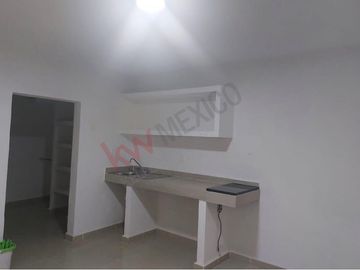 Propiedad en venta de 6 loft y 4 mini Departamentos   en  Lomas  de  Casa Blanca