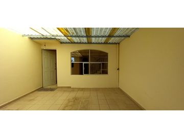 Casa en Venta en Sauces IV, Toluca, Estado de México