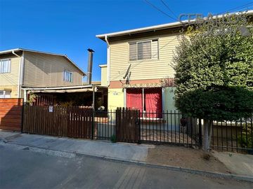 Casa en Venta en 18 De Septiembre, Limache