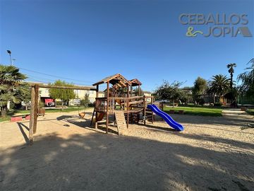 Casa en Venta en 18 De Septiembre, Limache