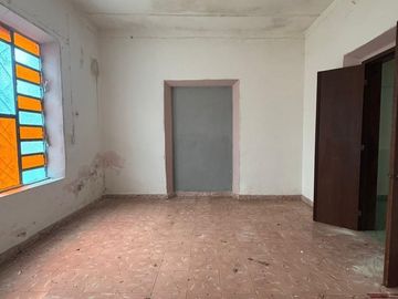 CASA EN VENTA EN EL BARRIO DE MEJORADA, CENTRO.