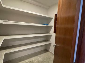 CASA REMODELADA EN EL CENTRO DE MÉRIDA