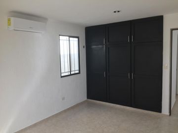 Casa en Venta sobre Av. en Las Américas