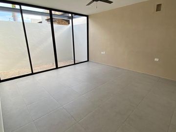 Casa de una planta en privada en venta al norte de Mérida