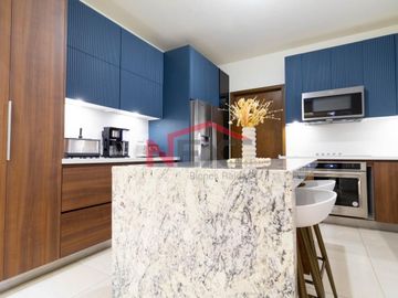CASA EN VENTA EN LA CORUÑA SECC. ALMAR