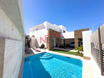 CASA EN VENTA EN LA CORUÑA SECC. ALMAR