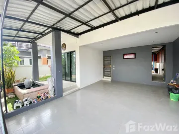 3 Bedroom House for sale at Baan Benjawan Grand