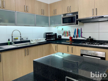 BONITO DEPARTAMENTO EN VENTA CON VISTA A PARQUE BLUME MIRAFLORES