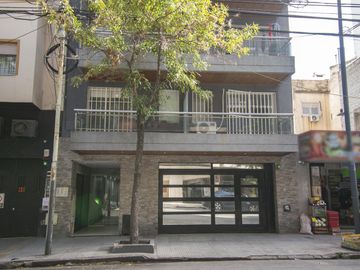 VENTA DEPARTAMENTO 2 AMBIENTES AMPLIO APTO CREDITO BALCON VILLA CRESPO