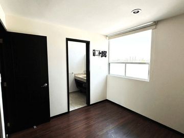 Departamento en Venta, 3 recamaras, fácil acceso a Blvd.Forjadores y Explanada