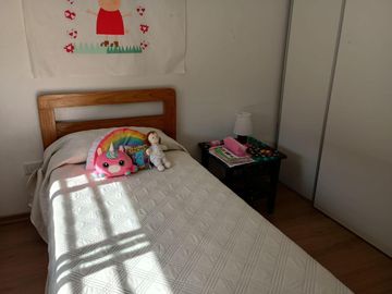 Casa en venta - 3 Dormitorios 3 Baños - Cochera - 190Mts2 - Los Hornos