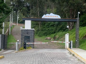 TERRENO EN VENTA 2.500 M2 ESQUINERO-PIFO