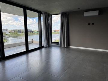 CASA EN VENTA, PUERTOS ESCOBAR, BARRIO COSTAS