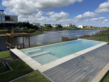 CASA EN VENTA, PUERTOS ESCOBAR, BARRIO COSTAS