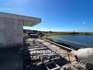 Casa en Venta 5 ambientes - Al Agua - Puertos Zona Norte