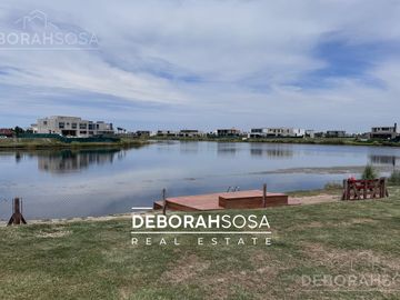 Casa en Venta 5 ambientes - Al Agua - Puertos Zona Norte