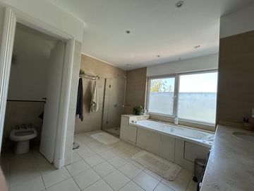 Casa en  venta en Los Castores - Nordelta