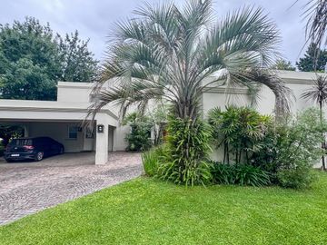 Venta Casa con Vista al Golf - Highland Park Country Club - Pilar