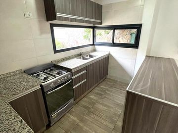 Casa en  VILLA BELGRANO 3 DORMITORIOS 3 BAÑOS