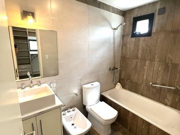 Casa en  VILLA BELGRANO 3 DORMITORIOS 3 BAÑOS