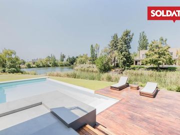 Venta casa al lago, Barrio Los Castores, Nordelta