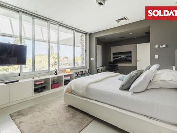Venta casa al lago, Barrio Los Castores, Nordelta