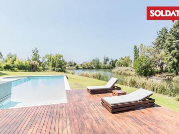 Venta casa al lago, Barrio Los Castores, Nordelta