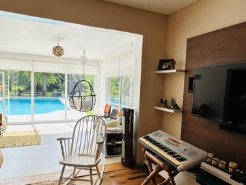 Casa en  venta Solar Del Bosque, Canning. 6 amb. 3 hab.