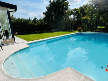 Casa en  venta Solar Del Bosque, Canning. 6 amb. 3 hab.