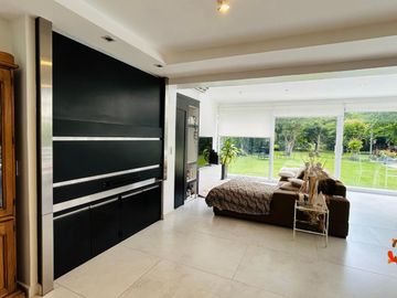 Casa en  venta Solar Del Bosque, Canning. 6 amb. 3 hab.