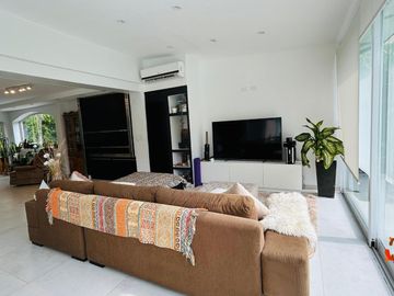 Casa en  venta Solar Del Bosque, Canning. 6 amb. 3 hab.