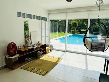 Casa en  venta Solar Del Bosque, Canning. 6 amb. 3 hab.