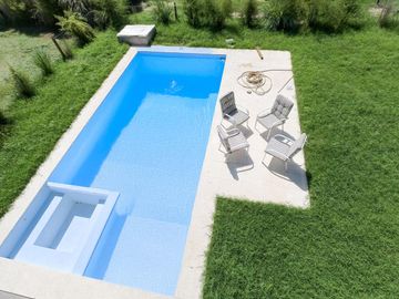 CASA EN VENTA 7 AMBIENTES CANNING