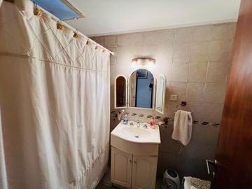 Casa de 4 ambientes en venta en Martínez