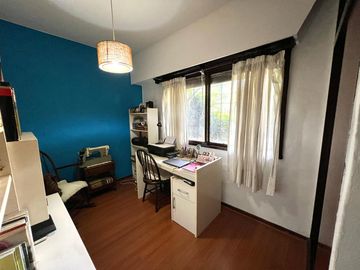 Casa de 4 ambientes en venta en Martínez