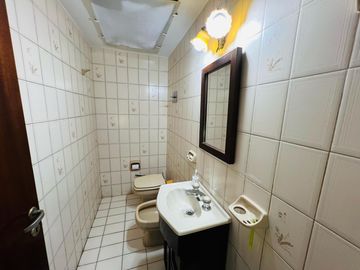 Casa de 4 ambientes en venta en Martínez